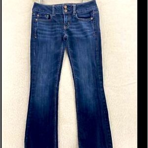 FAVE! The Artist by American Eagle Outfitters Sz 6 Short